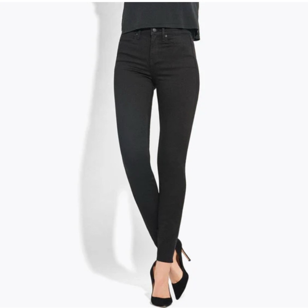 AYR |. Black, Shinny, Skinny Jeans. Size  W 26- L 28